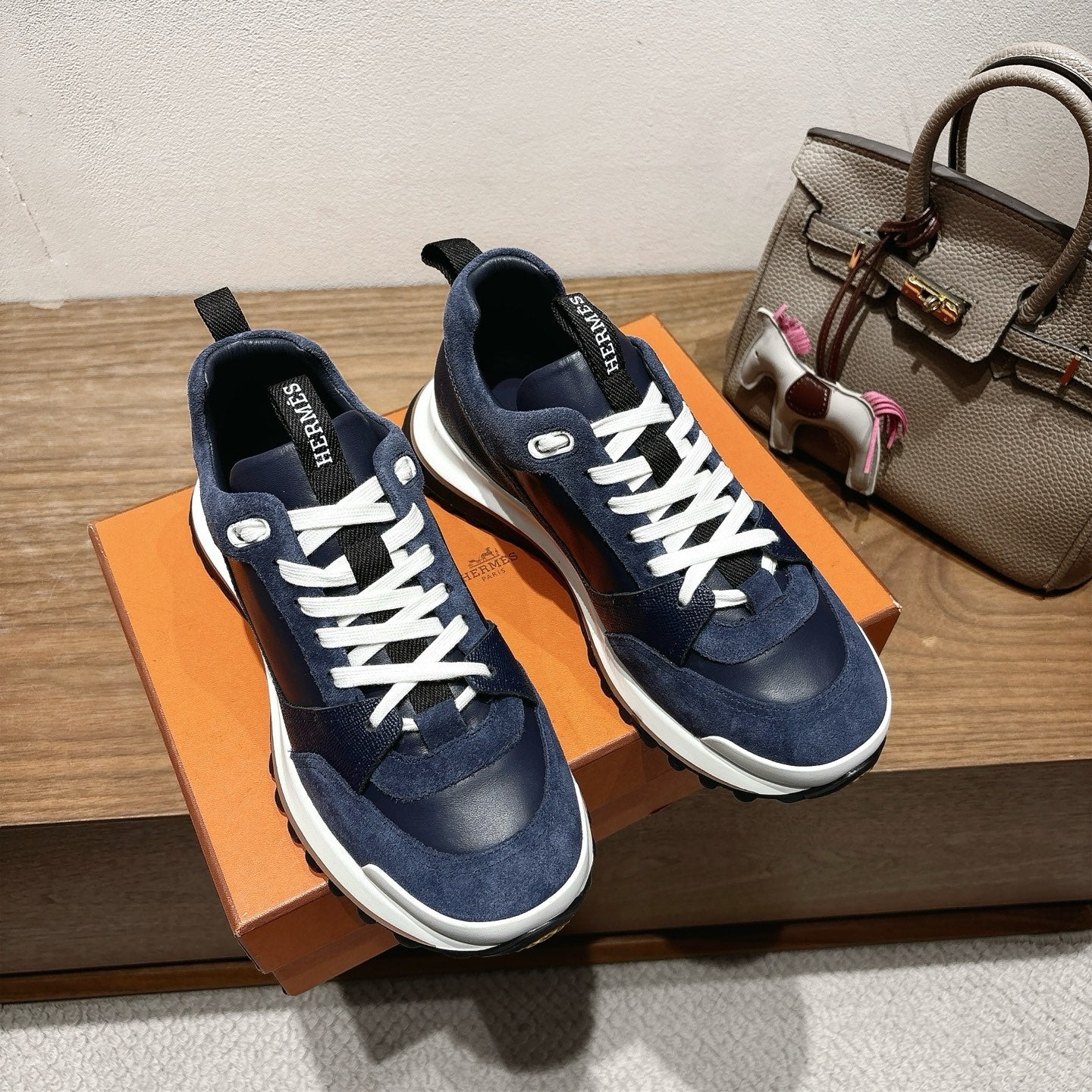 Luxury Shoes Hermes Unisex