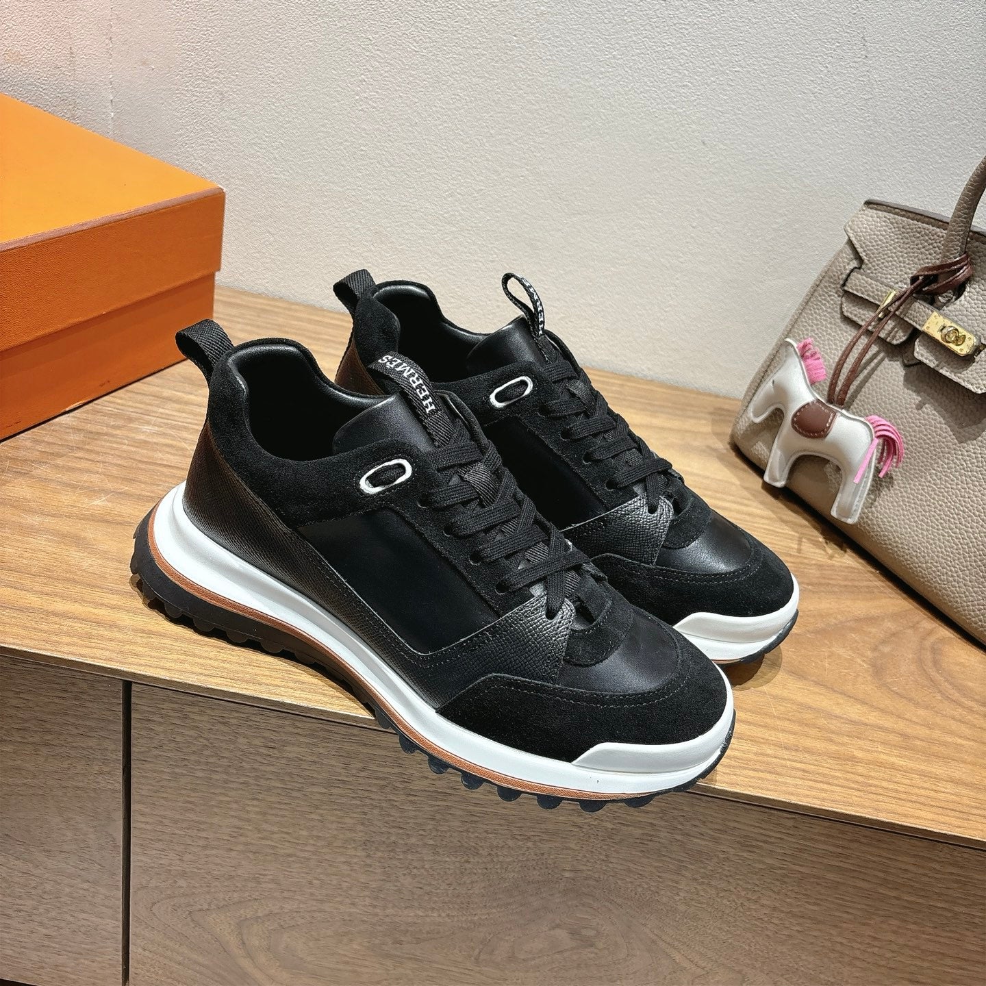 Luxury Shoes Hermes Unisex
