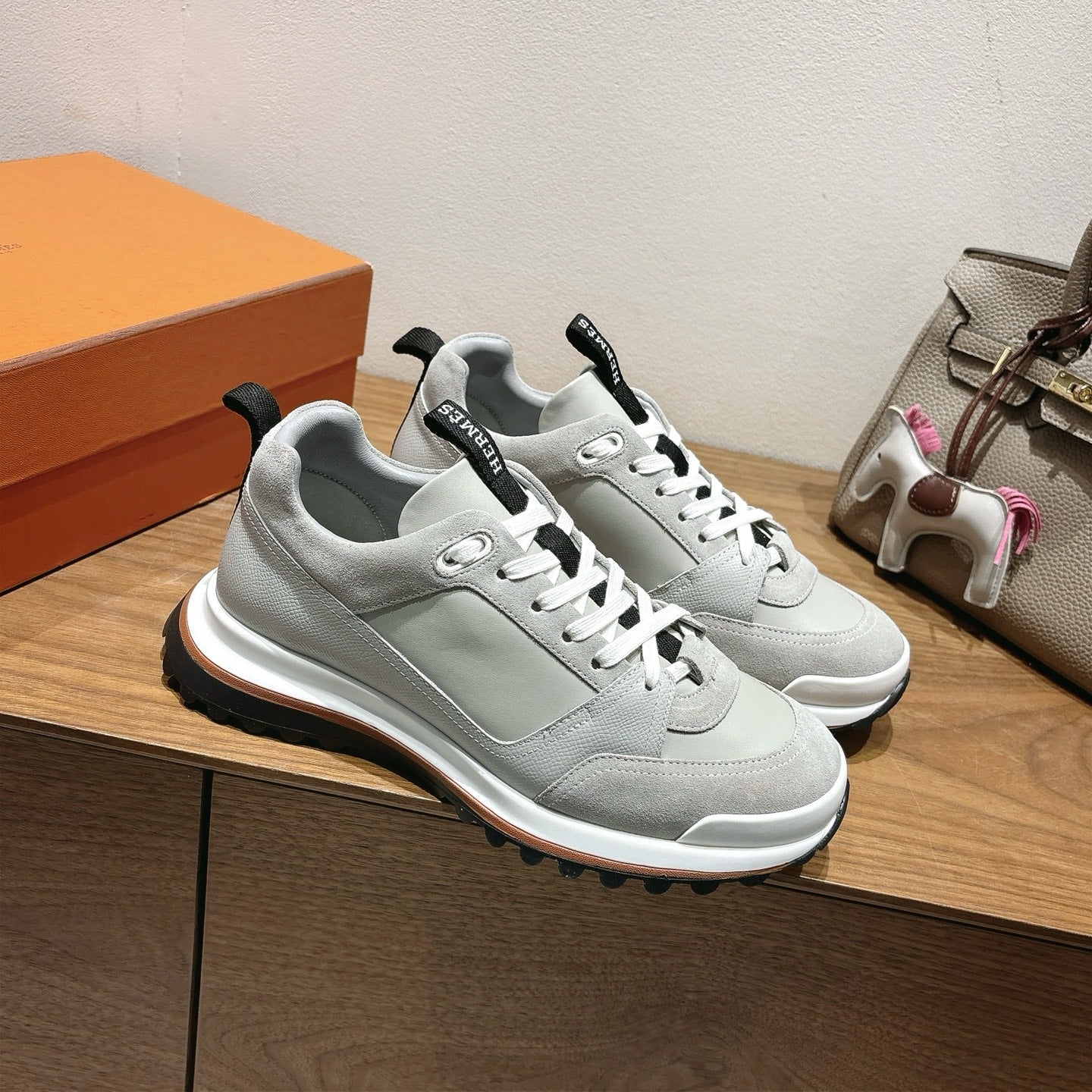 Luxury Shoes Hermes Unisex