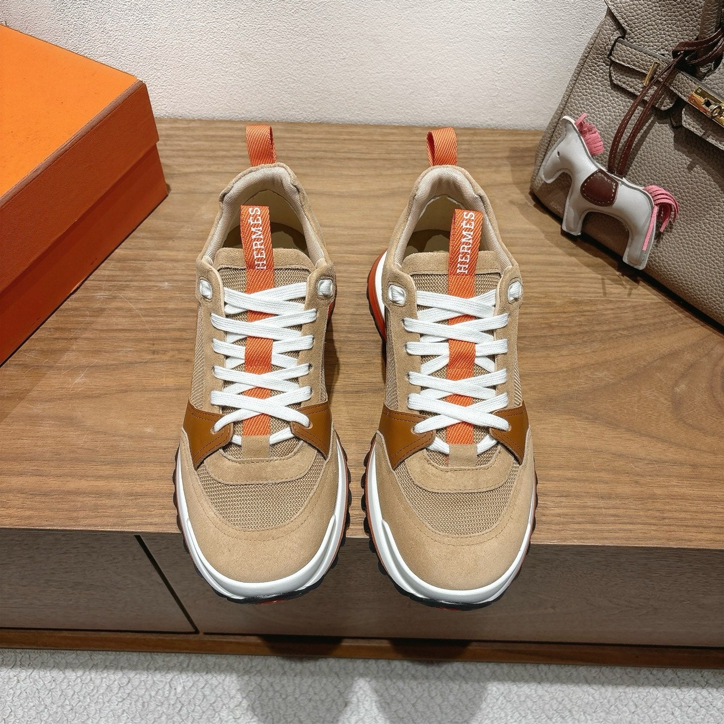 Luxury Shoes Hermes Unisex