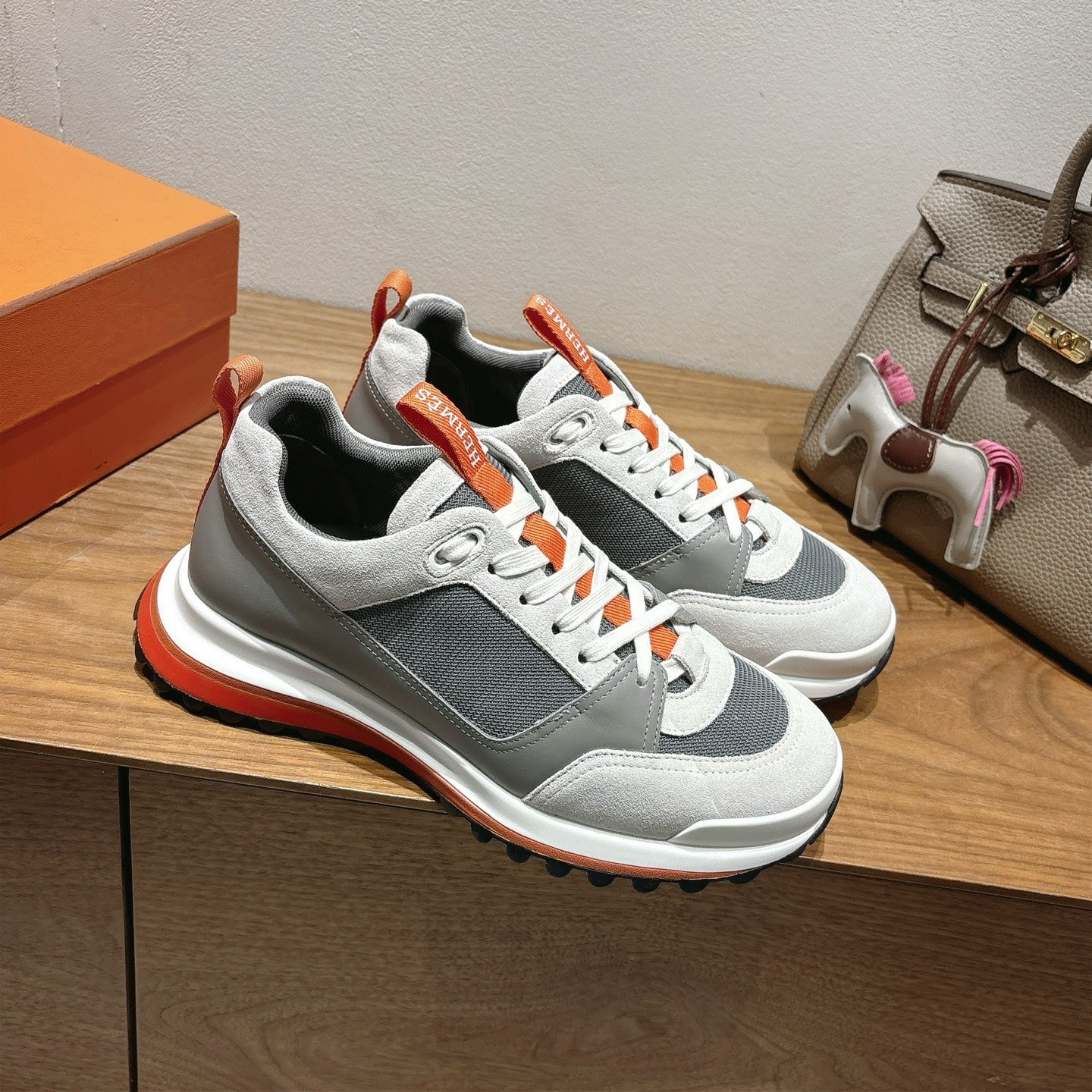 Luxury Shoes Hermes Unisex