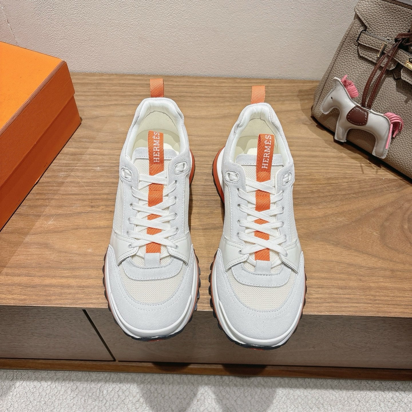 Luxury Shoes Hermes Unisex