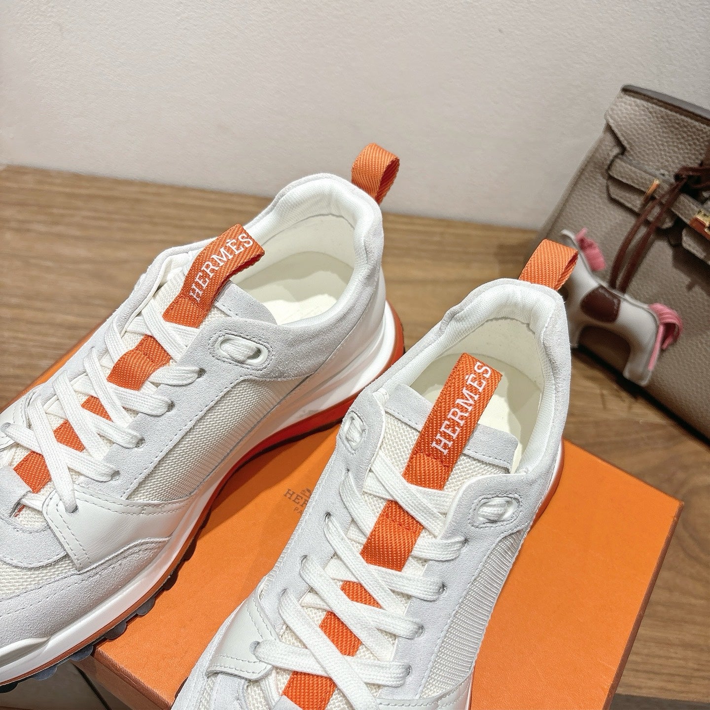 Luxury Shoes Hermes Unisex