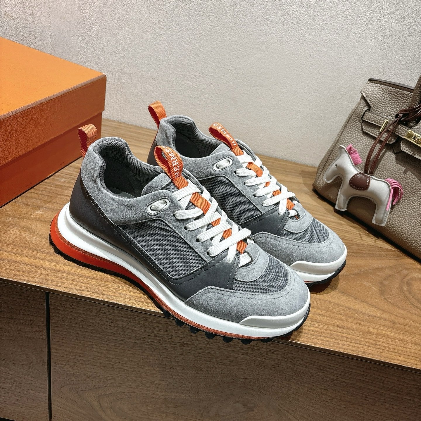 Luxury Shoes Hermes Unisex