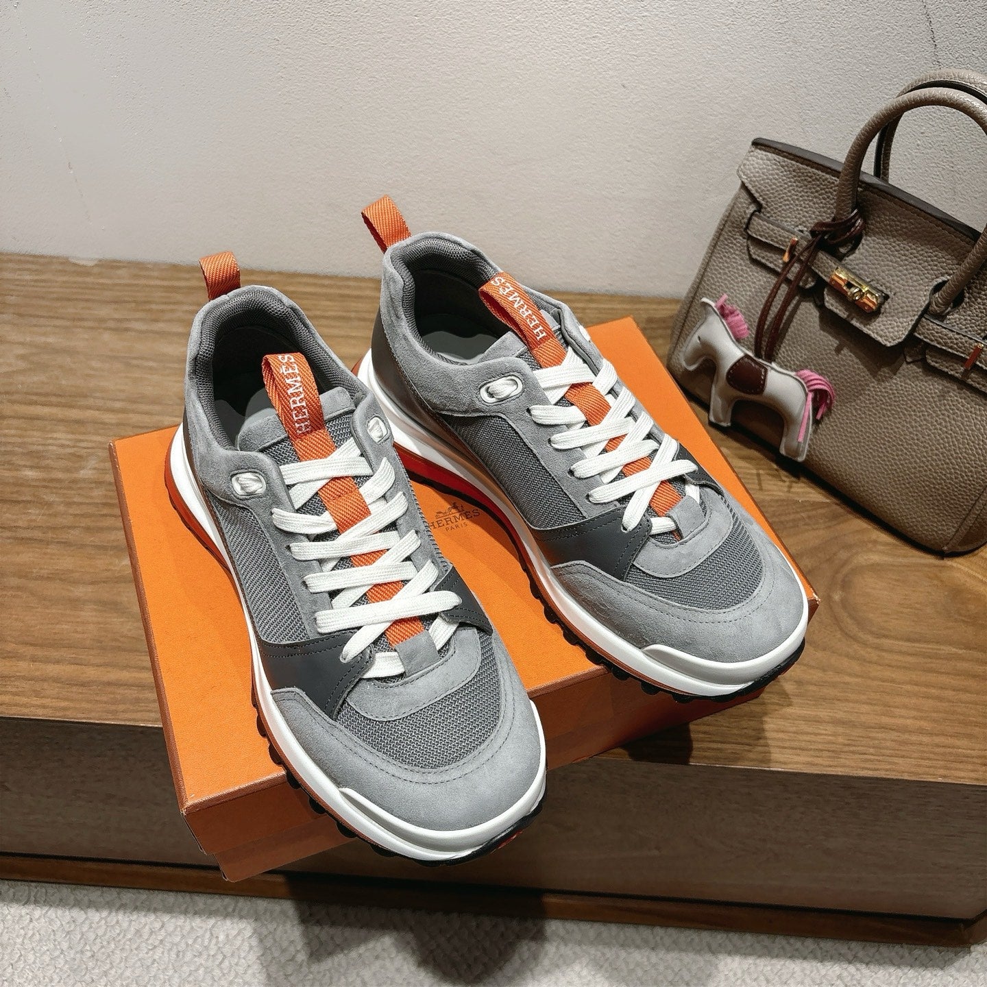 Luxury Shoes Hermes Unisex