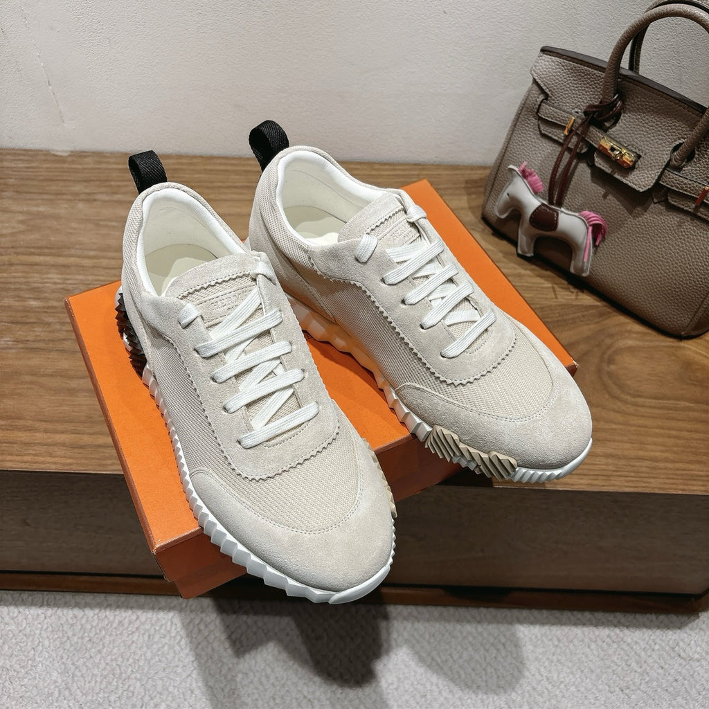 Hermes unisex sneakers in light beige with lace-up closure and white rubber outsole