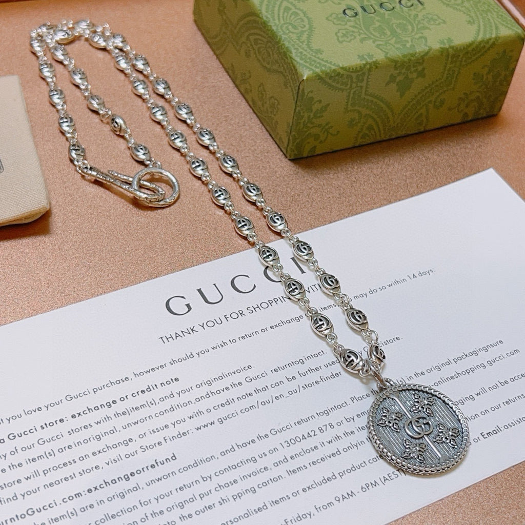 Gucci Accessories