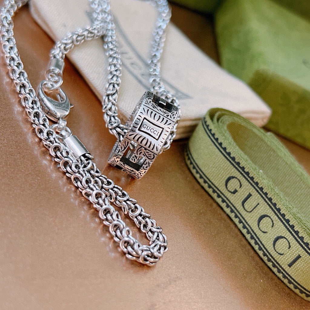 Gucci Accessories