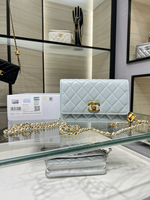 Chanel white quilted flap shoulder bag with gold CC logo and chain strap