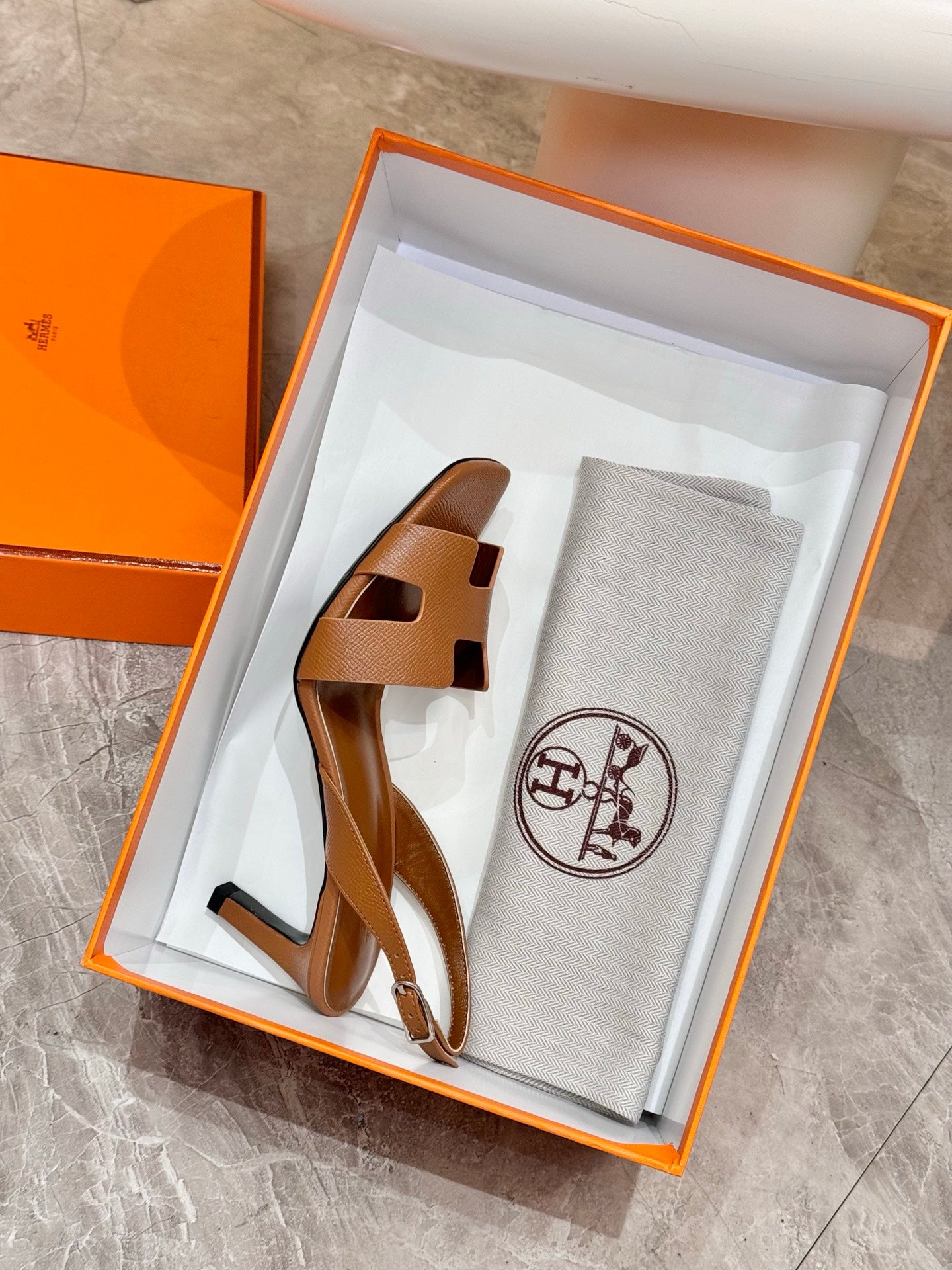 Hermes ladies heeled sandals in tan leather inside gift box, with dust bag