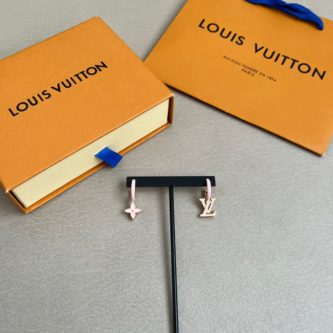 Louis Vuitton Accessories