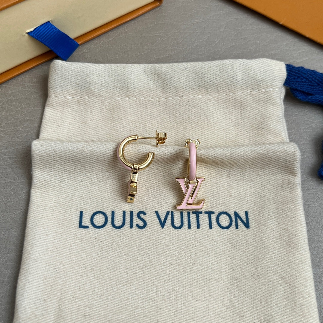 Louis Vuitton Accessories