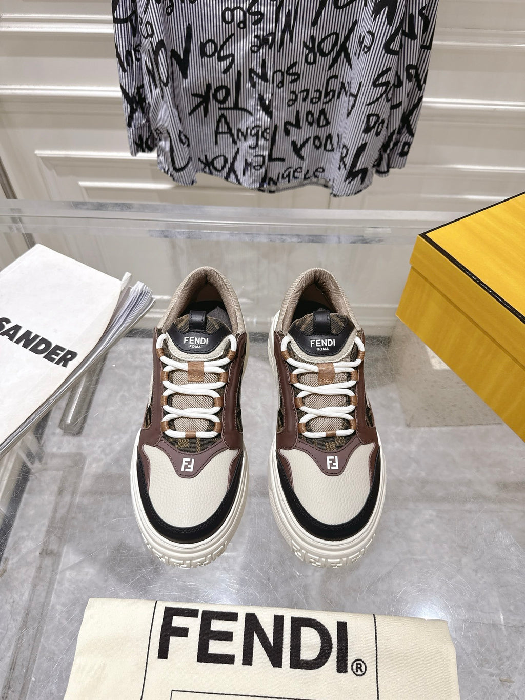 Luxury Shoes Fendi Unisex