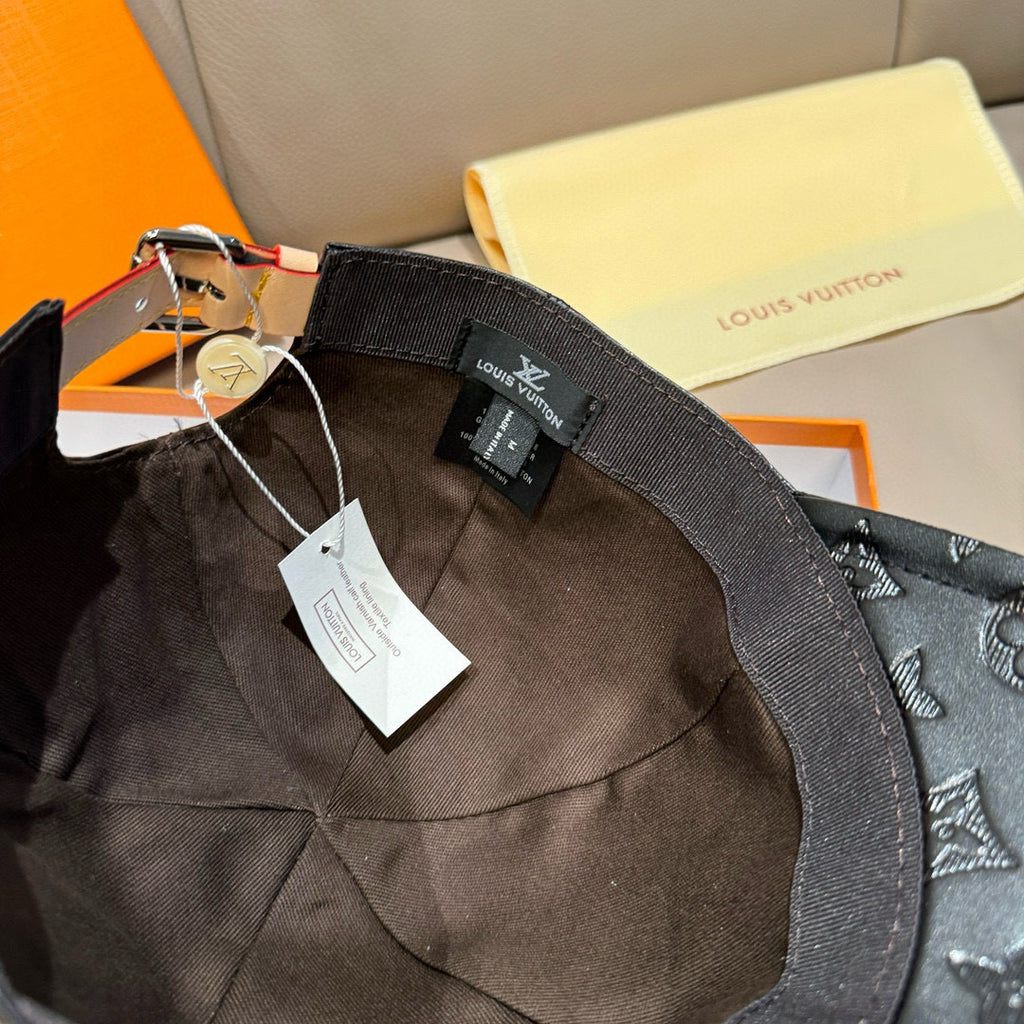 Louis Vuitton cap interior and adjustable strap, black fabric with tags