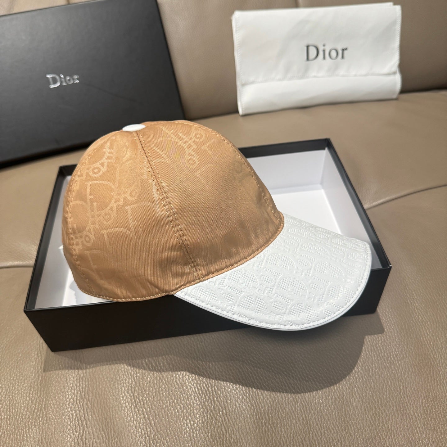 Dior Caps