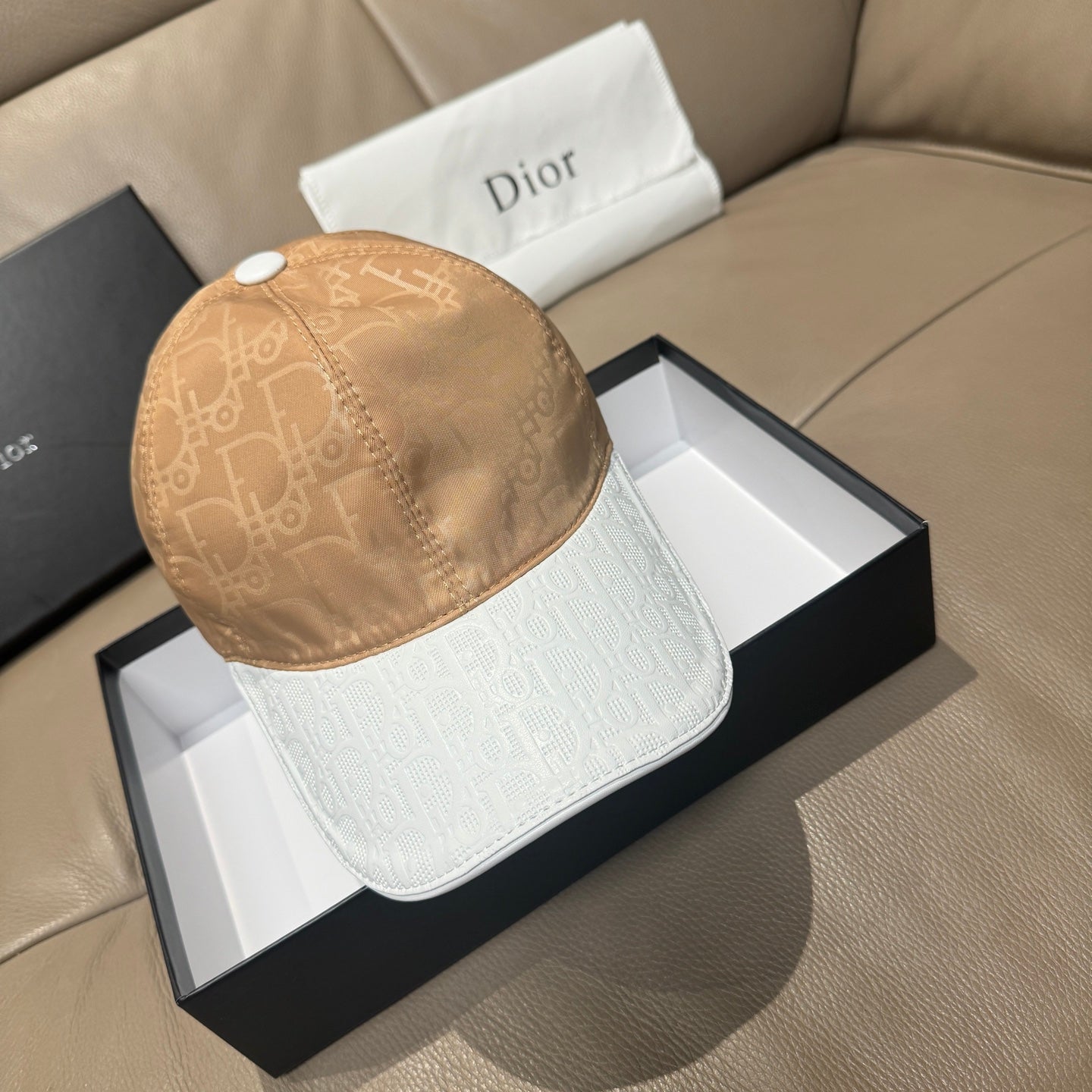 Dior Caps