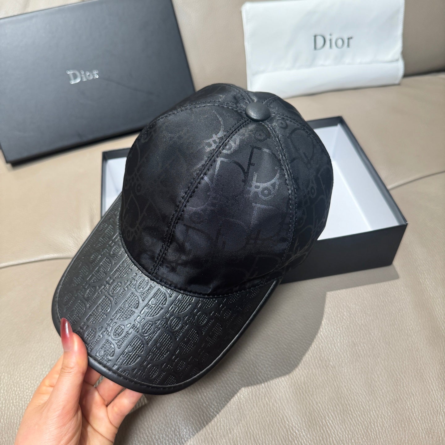 Dior Caps