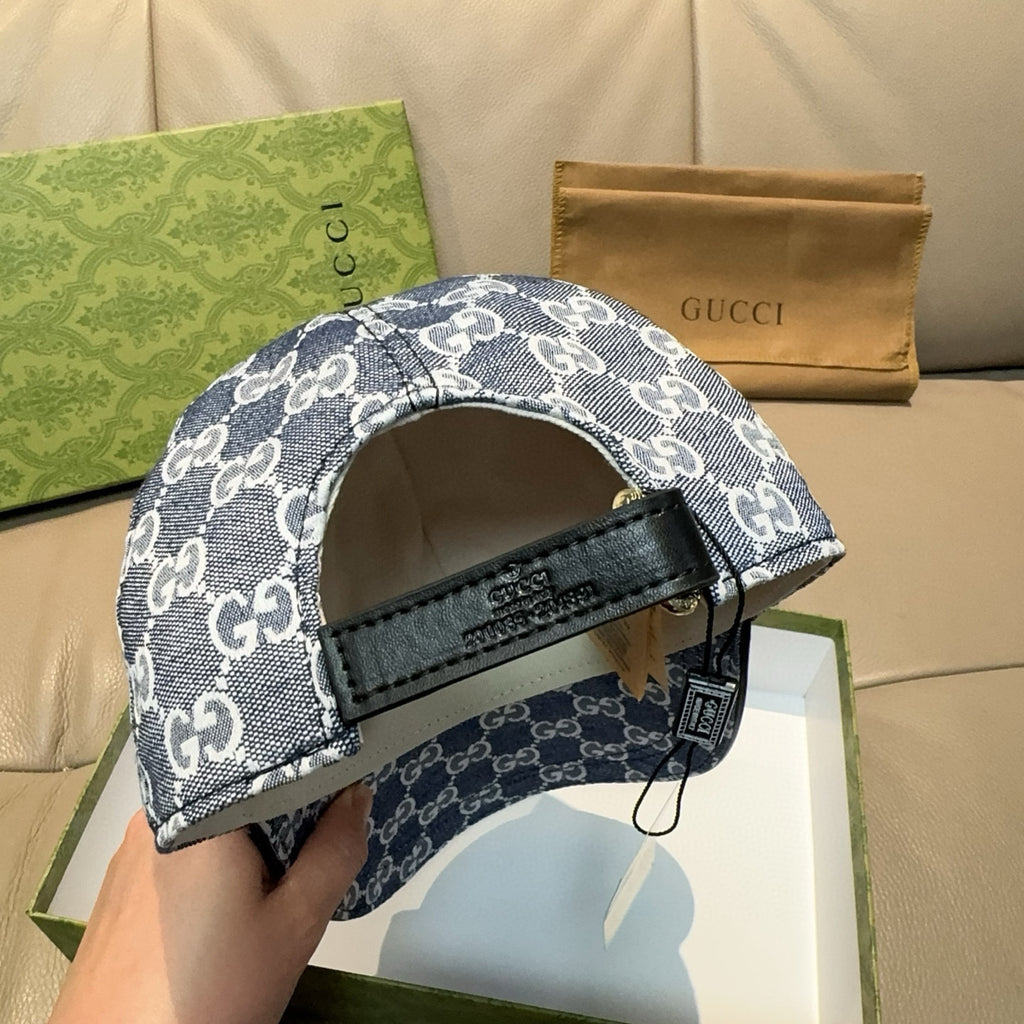 Gucci GG-print baseball cap side view with black adjustable strap and brim