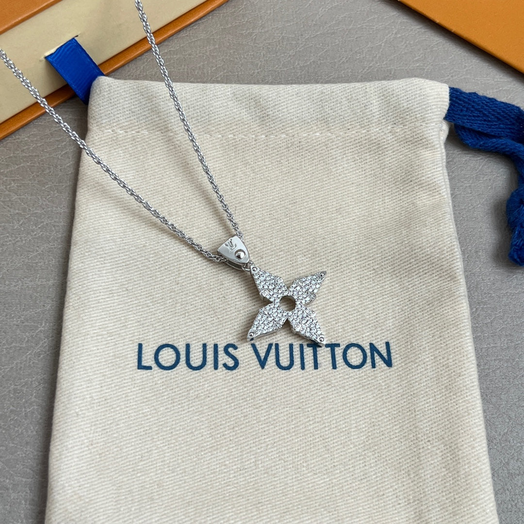 Louis Vuitton Accessories
