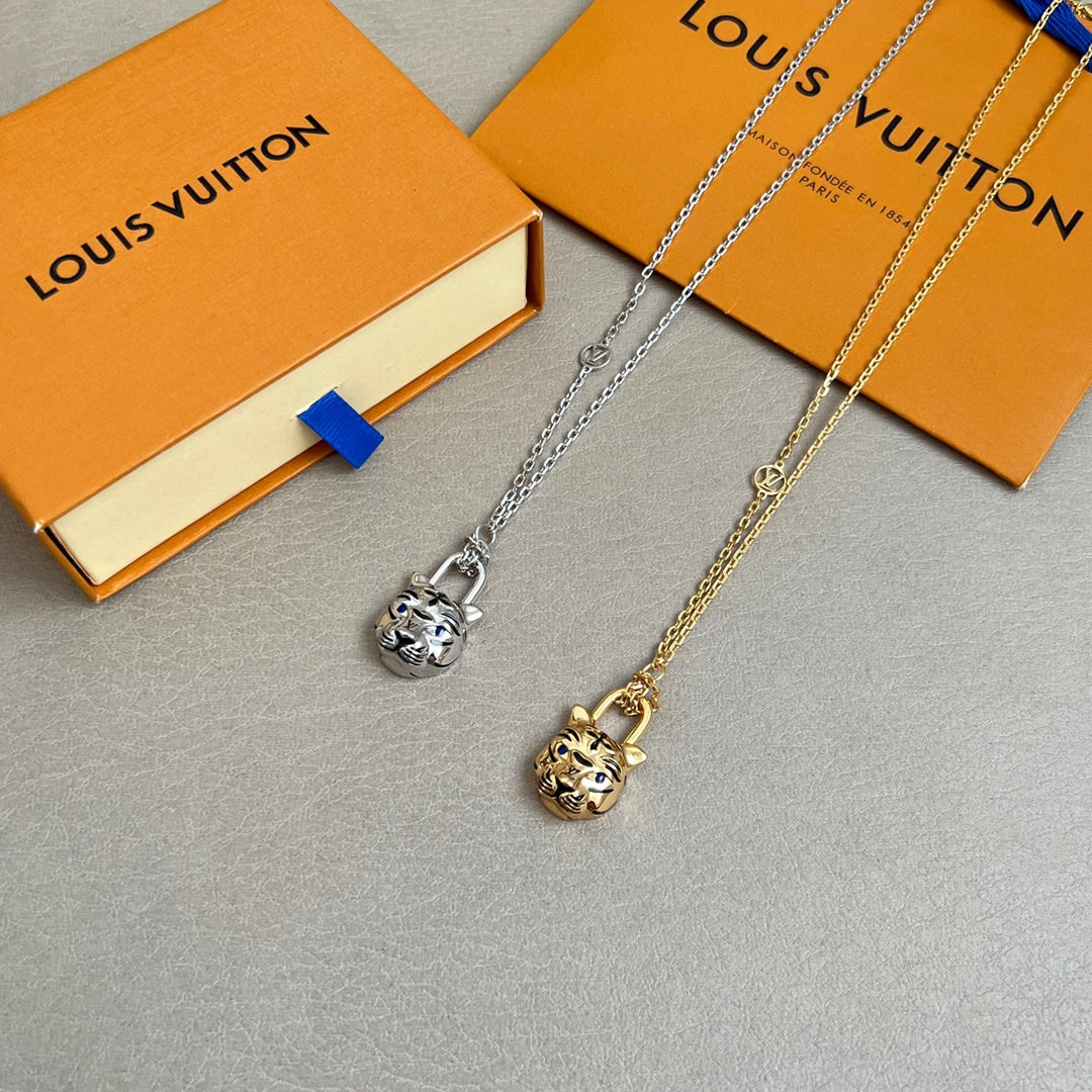 Louis Vuitton Accessories