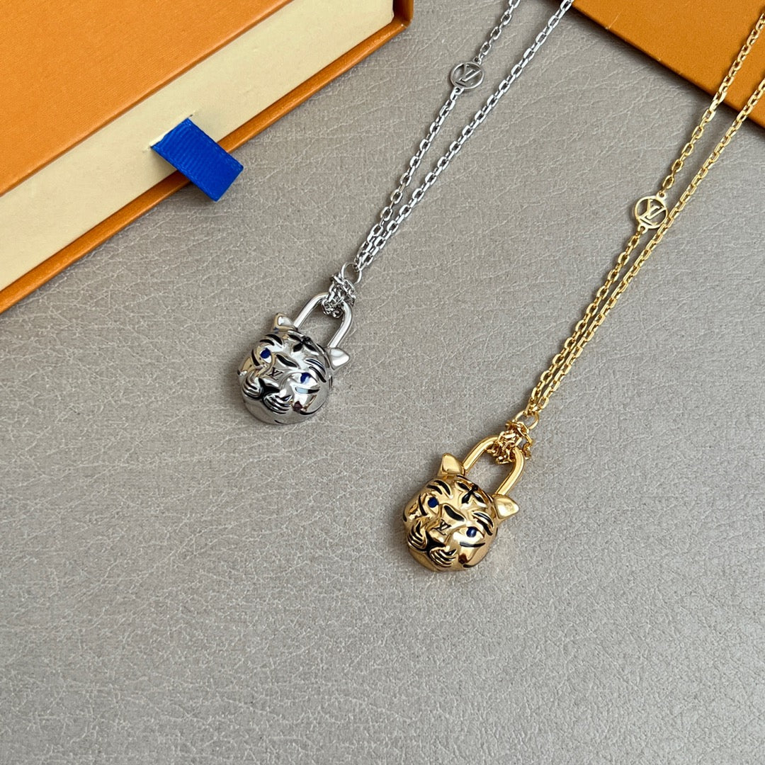 Louis Vuitton Accessories