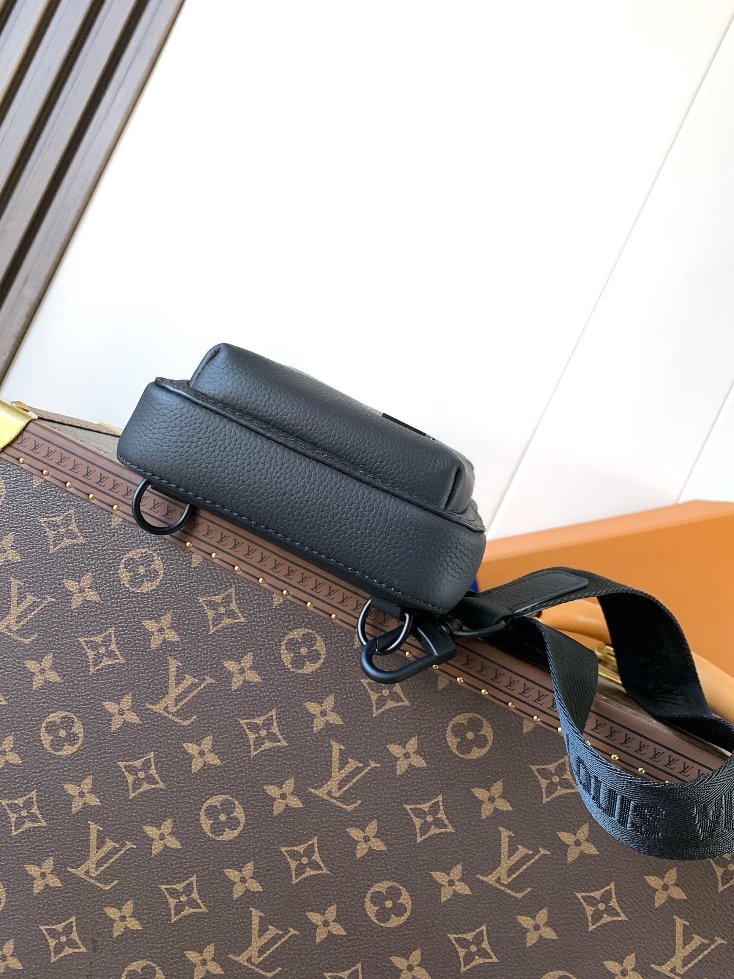 Bags Men Louis Vuitton