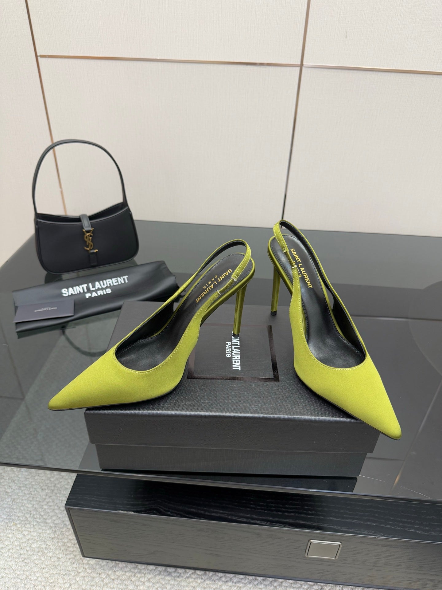 Ladies' lime green slingback stiletto pumps, pointed toe and thin heel