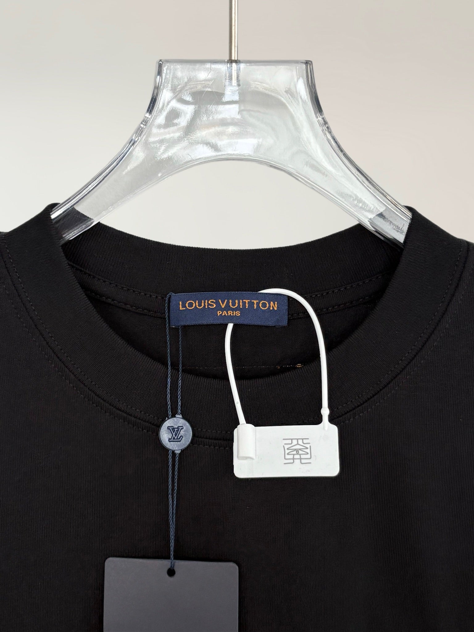 Louis Vuitton Clothes short