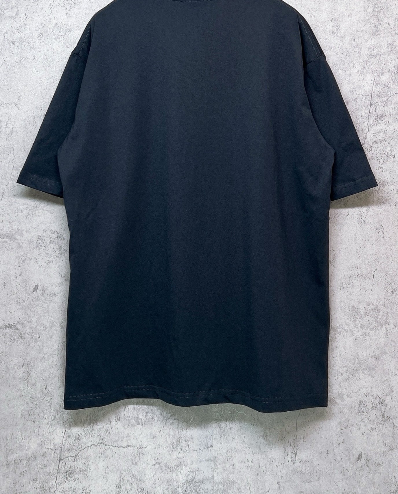 Dark navy short-sleeve T-shirt, back view with crew neck and relaxed fit