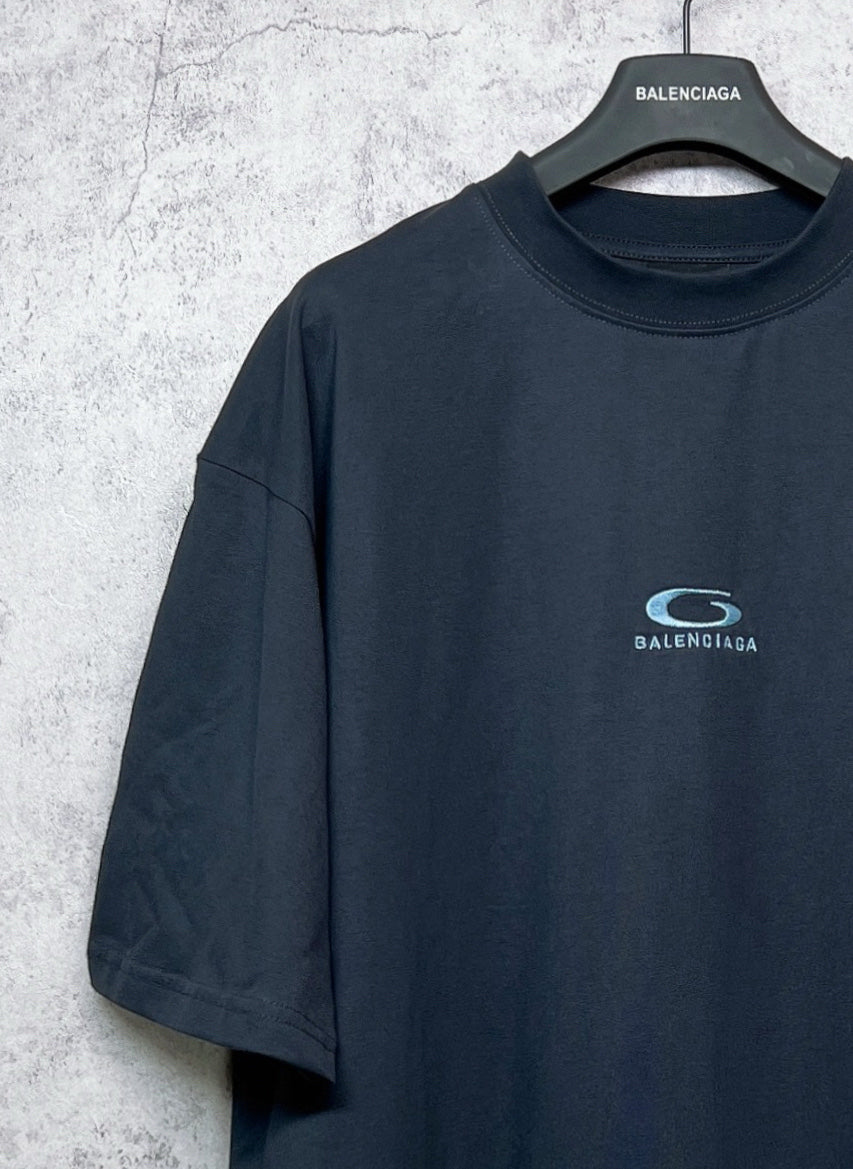 Dark navy short-sleeve T-shirt with crew neck and small chest logo on front
