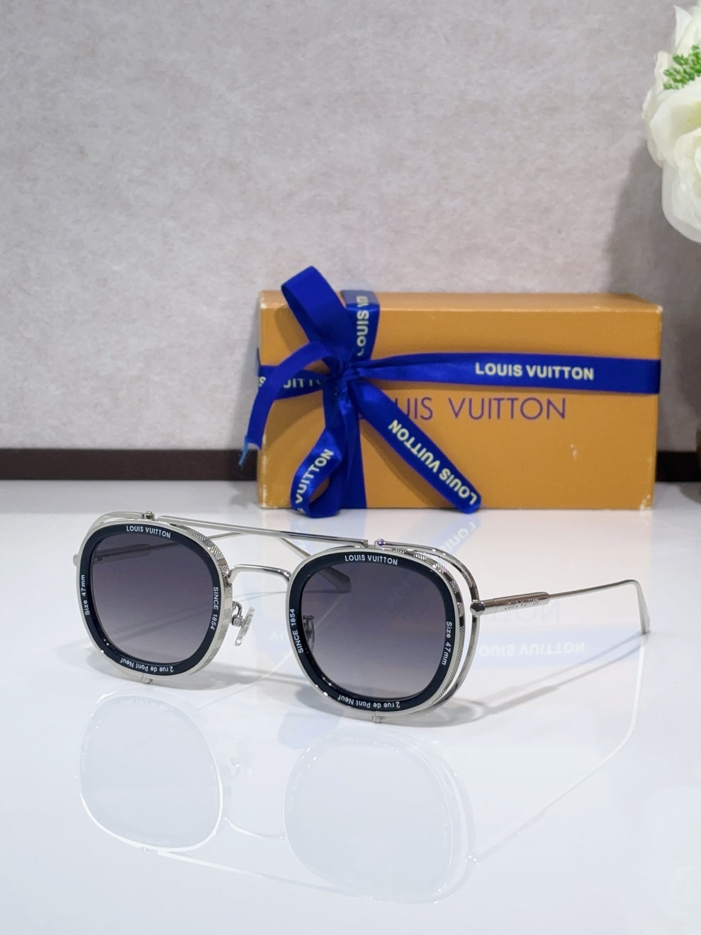 Louis Vuitton Glasses