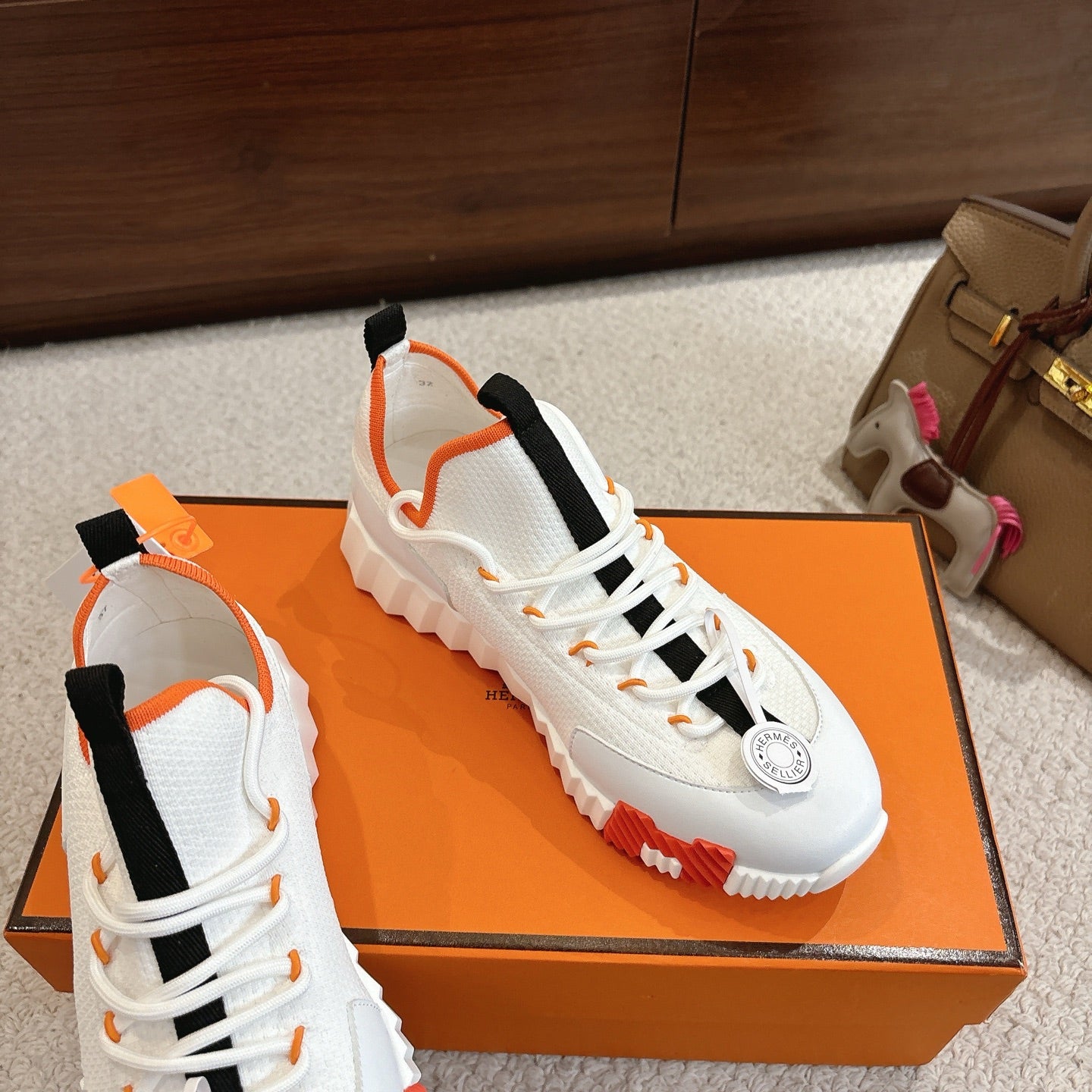 Luxury Shoes Hermes Unisex