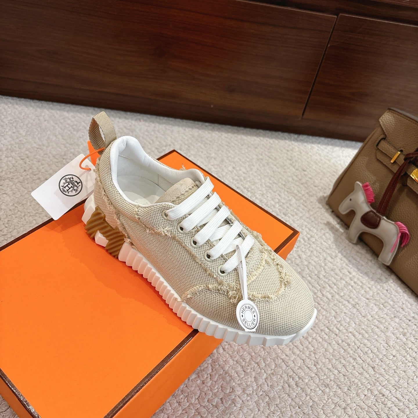 Luxury Shoes Hermes Unisex