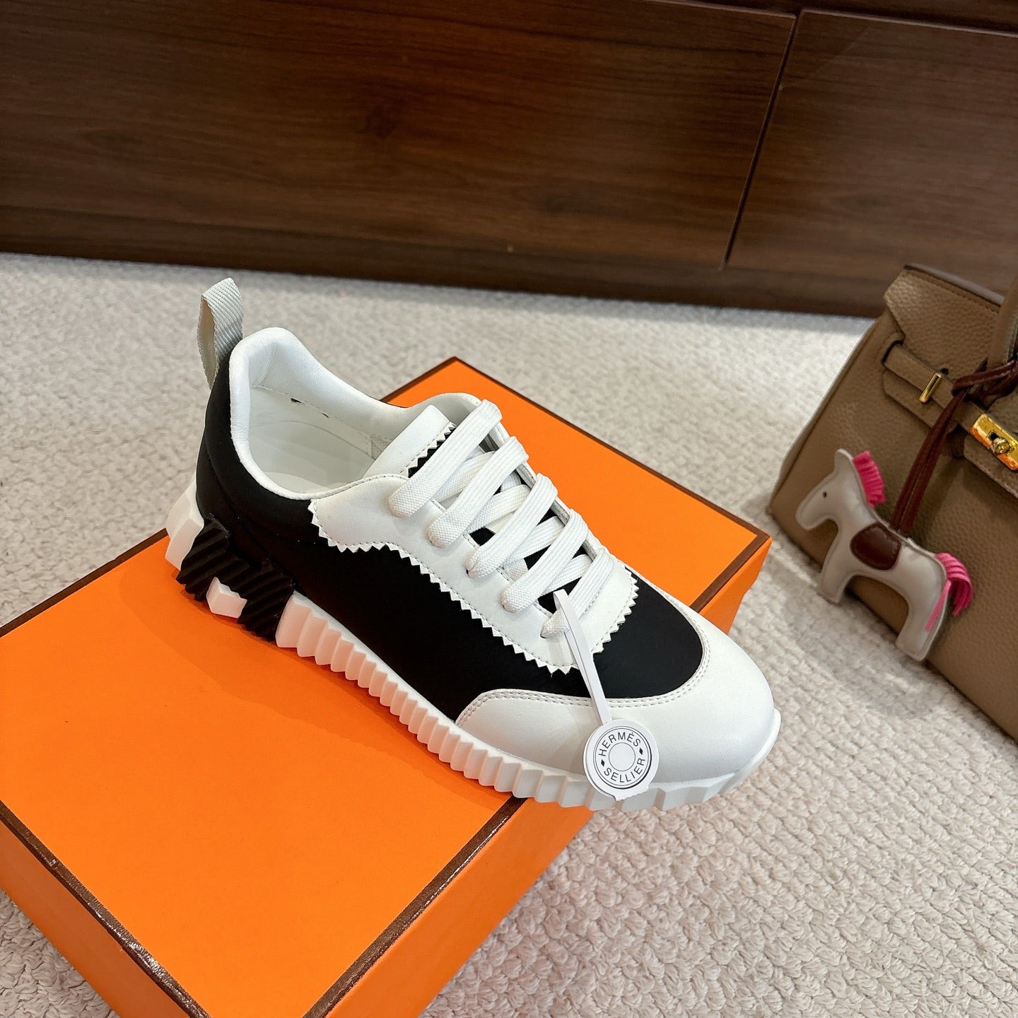 Luxury Shoes Hermes Unisex
