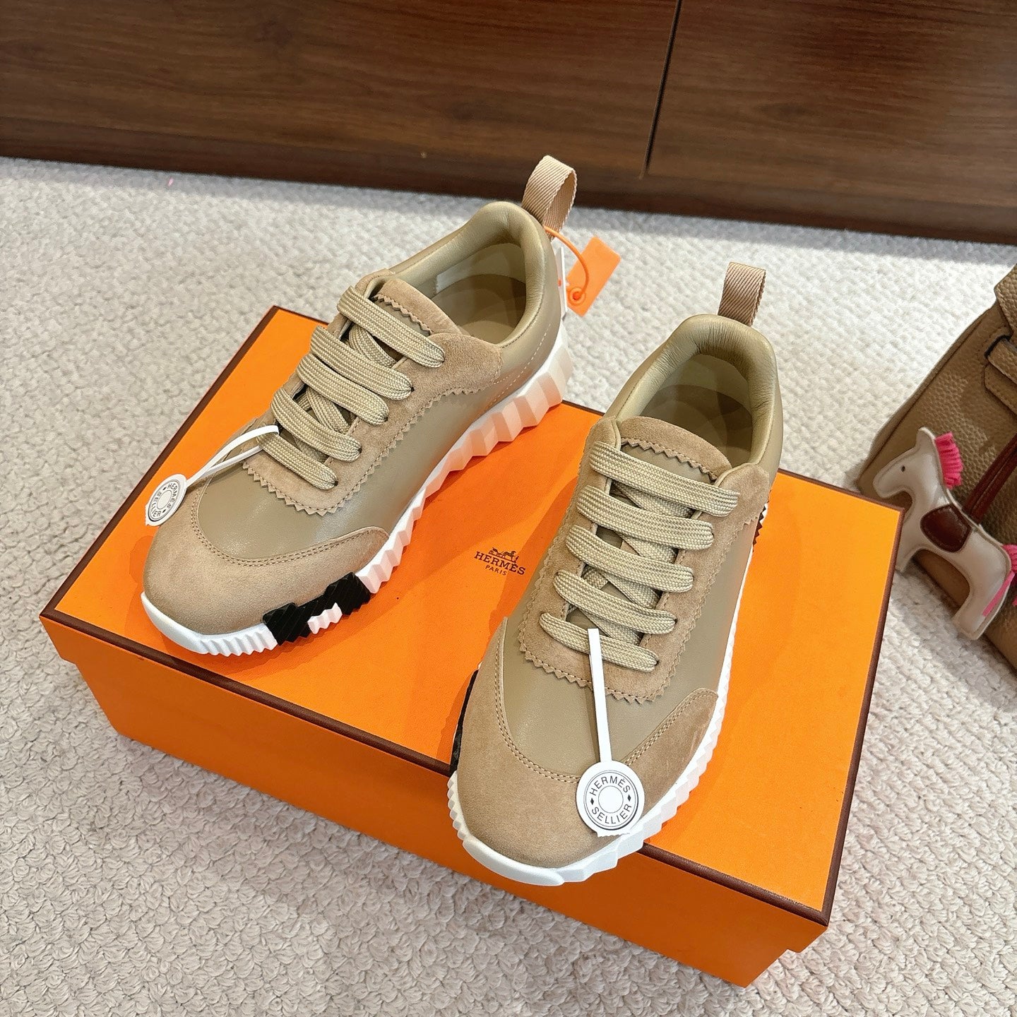 Luxury Shoes Hermes Unisex