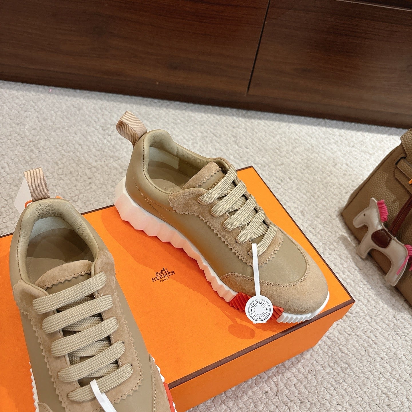 Luxury Shoes Hermes Unisex
