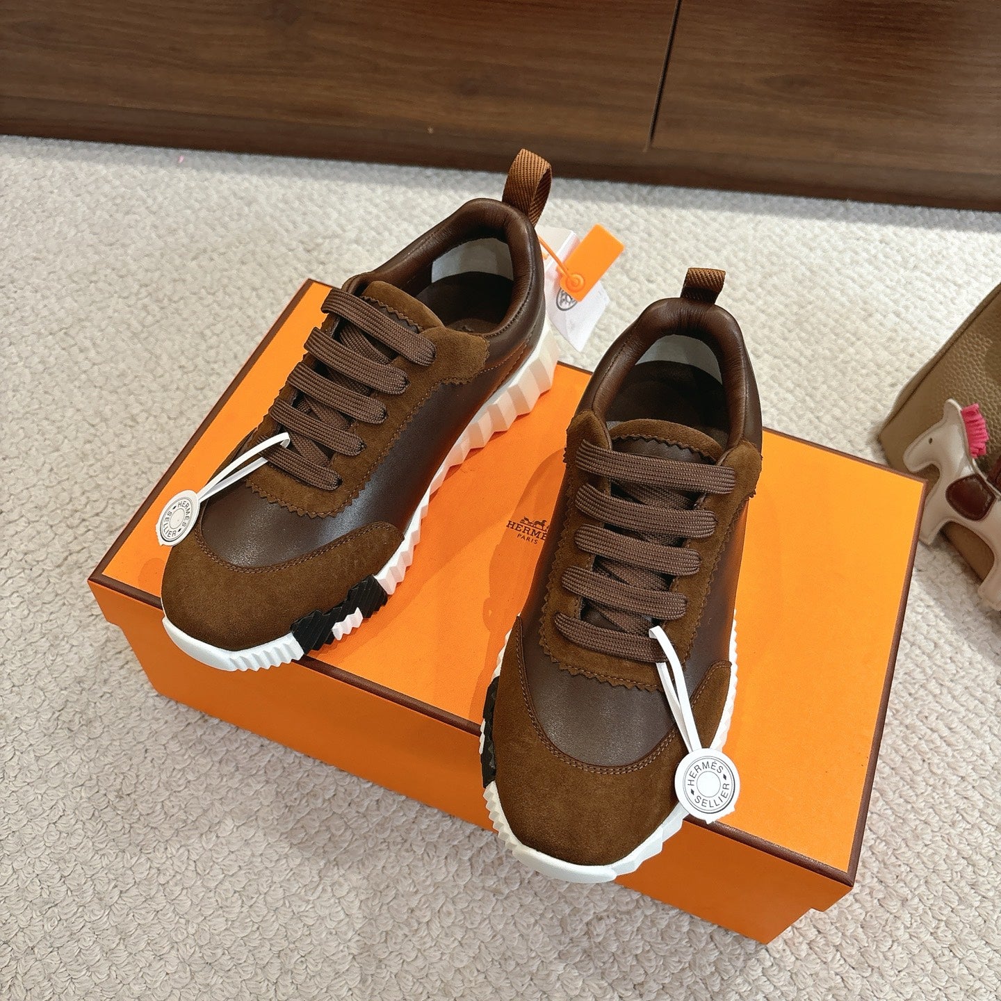 Luxury Shoes Hermes Unisex