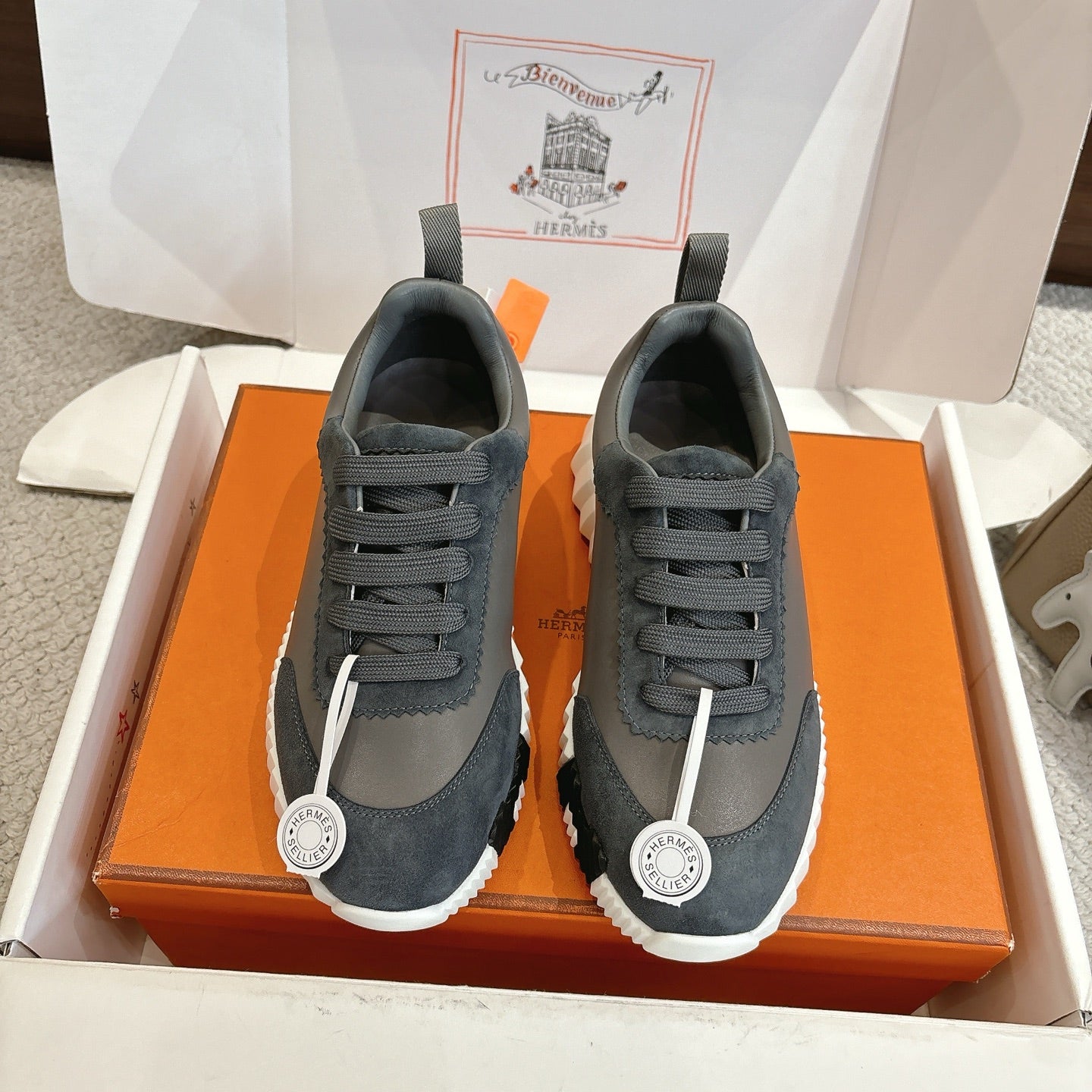 Luxury Shoes Hermes Unisex