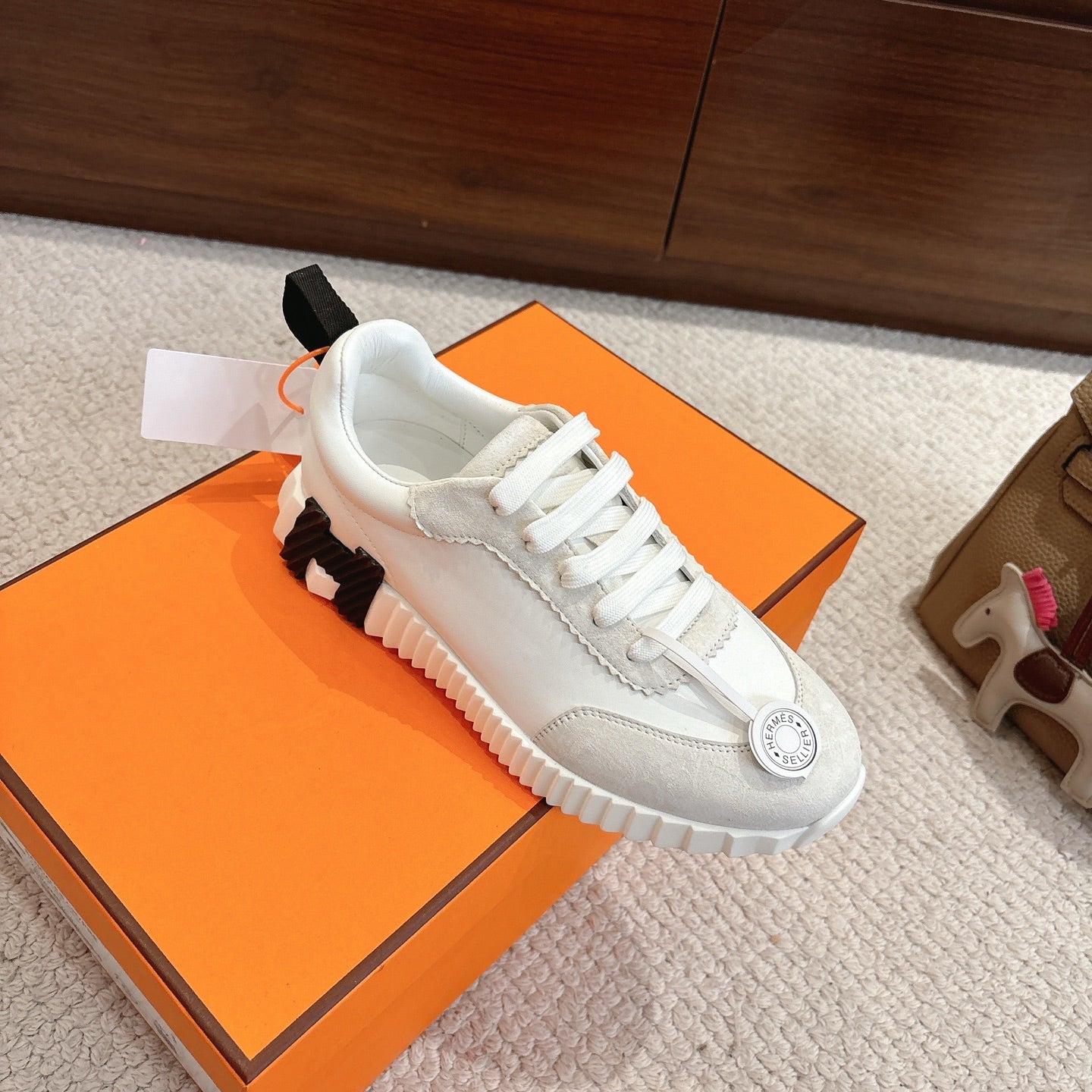 Luxury Shoes Hermes Unisex