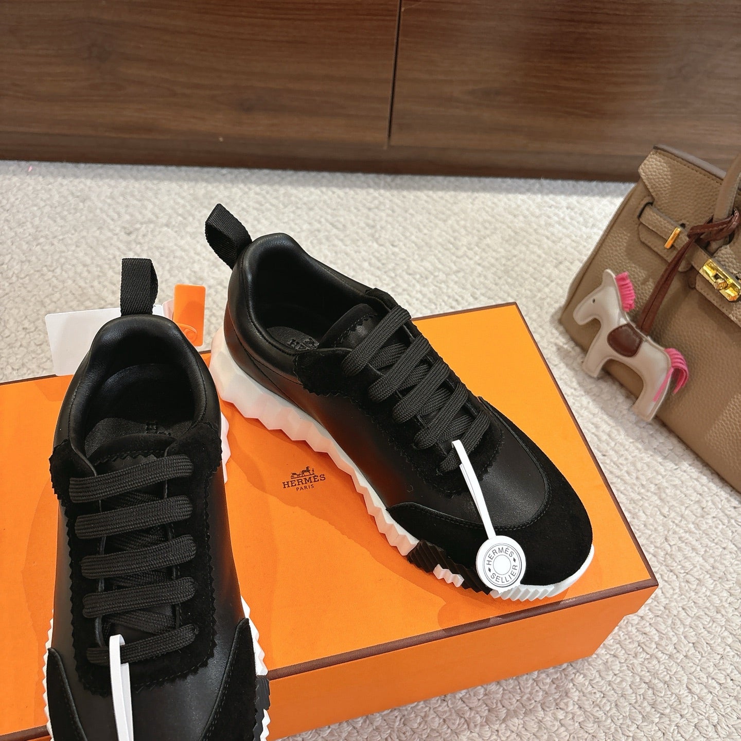 Luxury Shoes Hermes Unisex