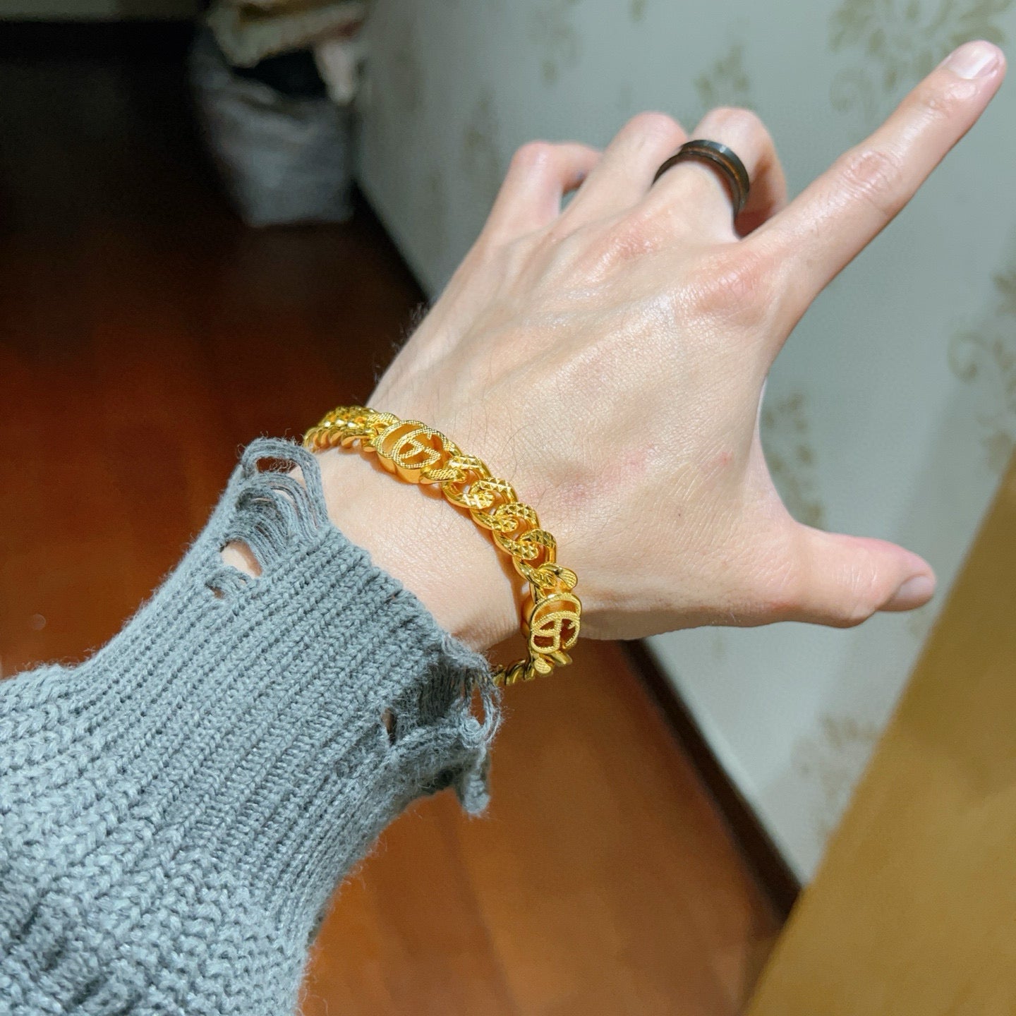Gucci Accessories