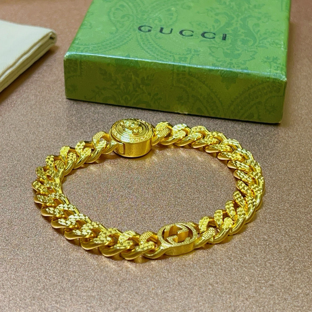 Gucci Accessories