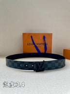 Checked canvas belt with rectangular black buckle