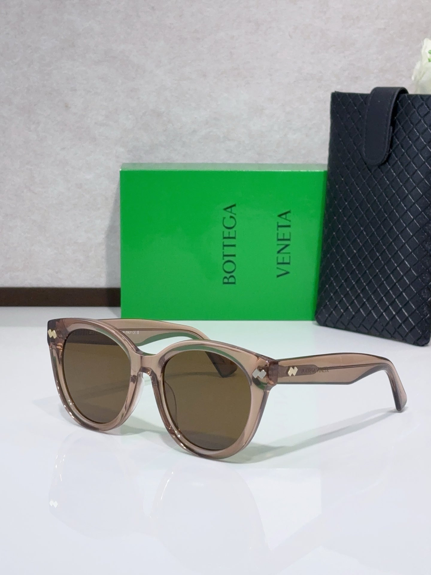 Bottega Veneta Glasses