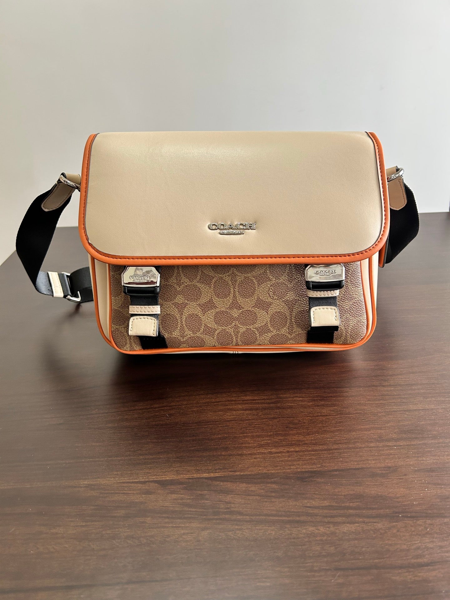 Coah Bags