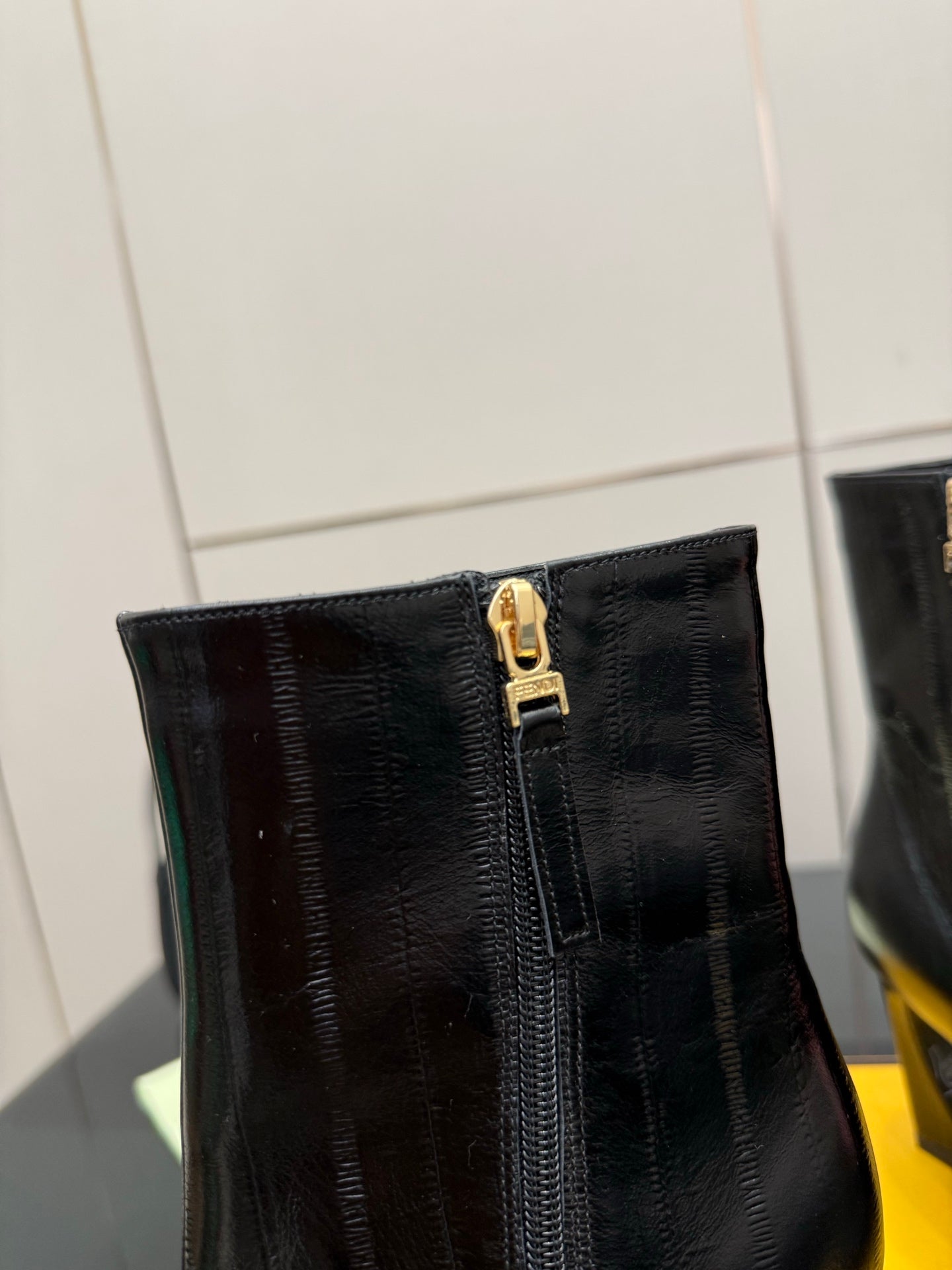 Luxury Shoes Fendi Ladies