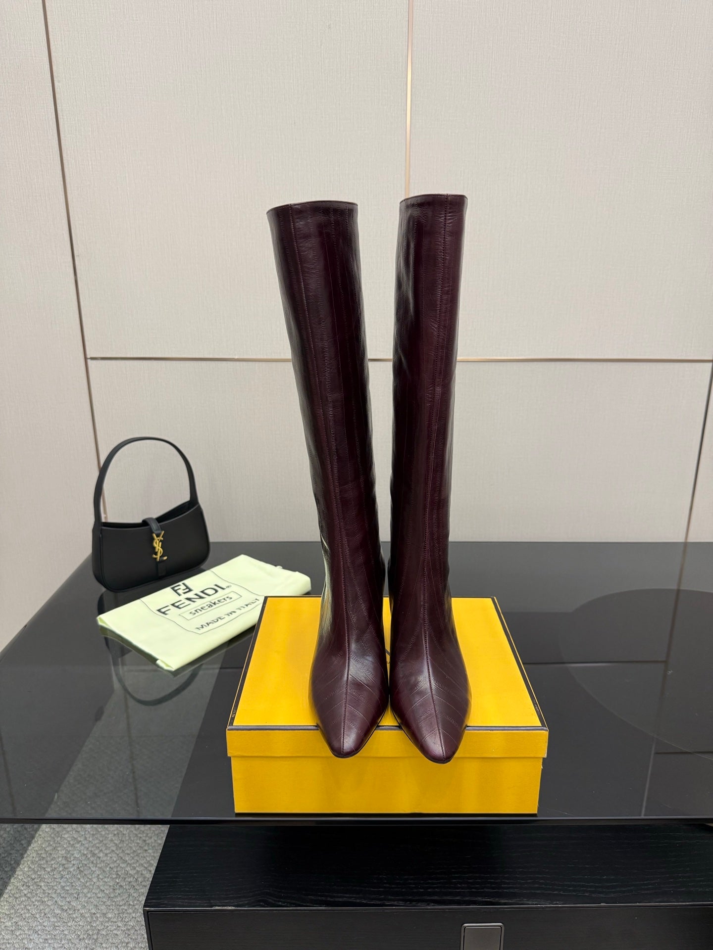 Luxury Shoes Fendi Ladies