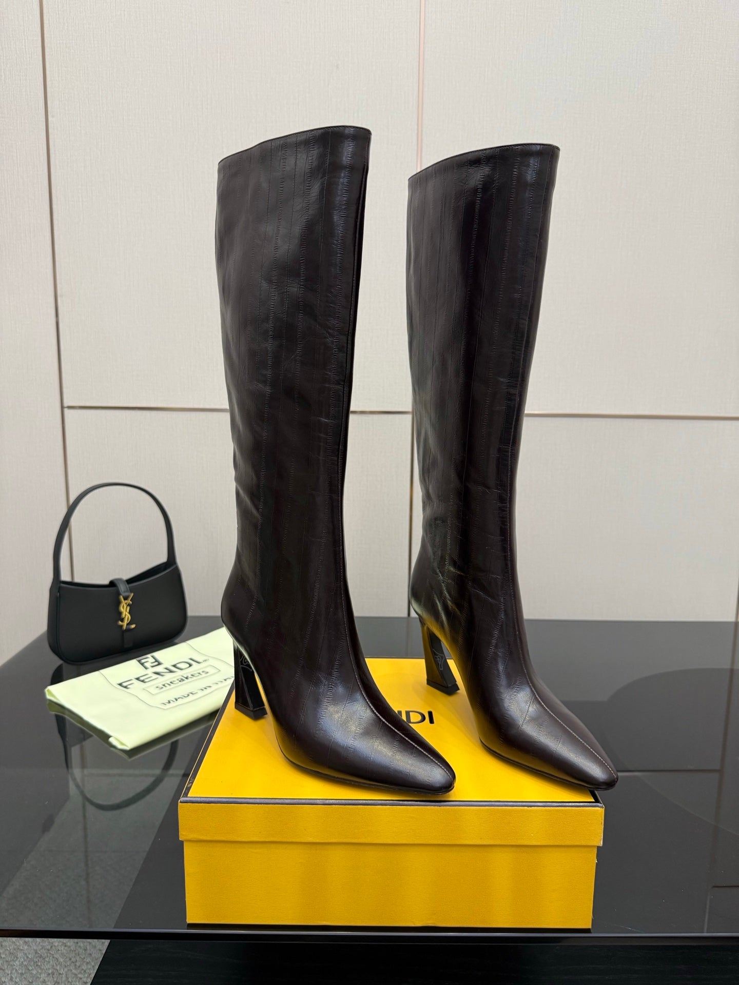 Luxury Shoes Fendi Ladies