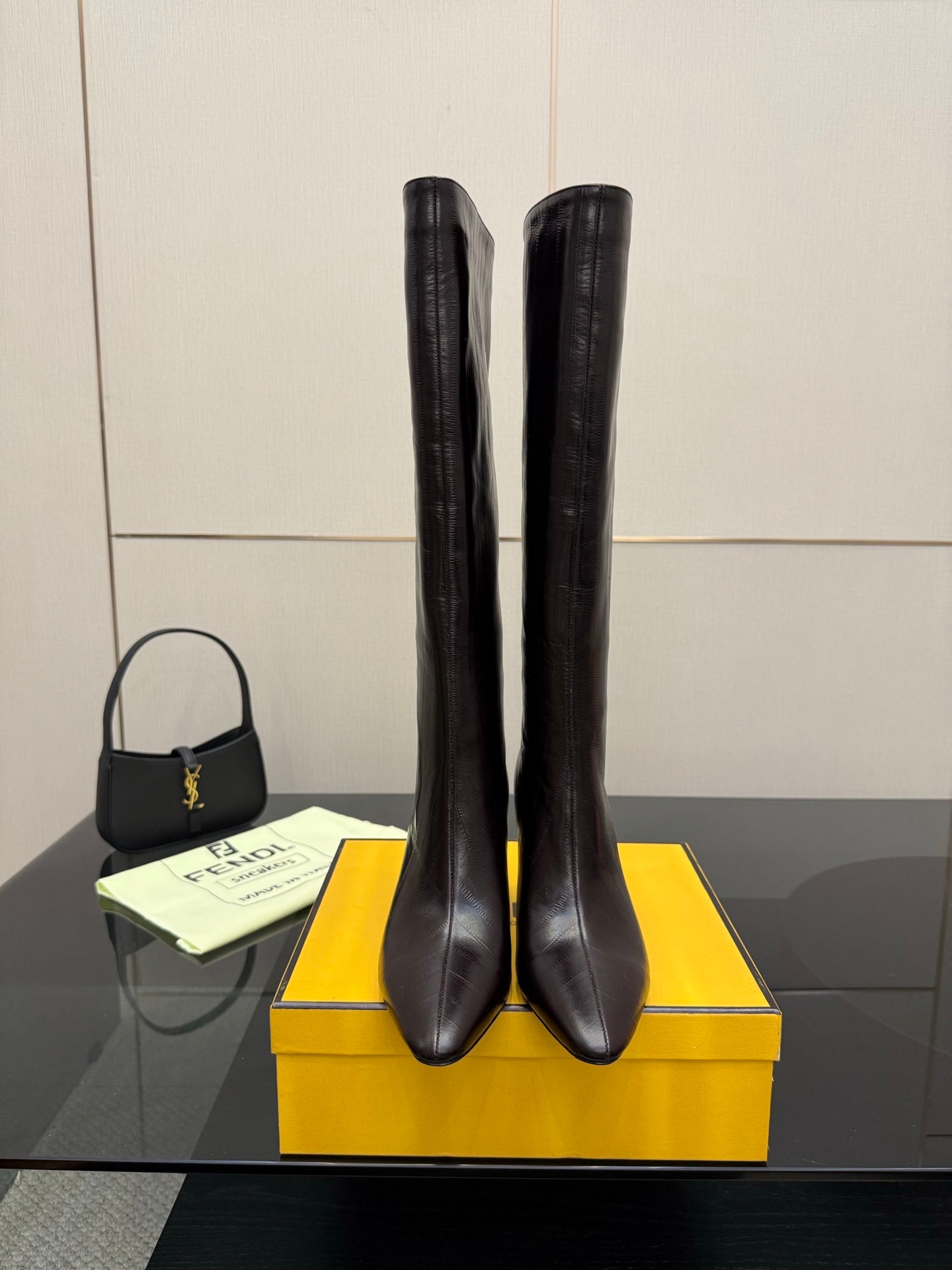 Luxury Shoes Fendi Ladies
