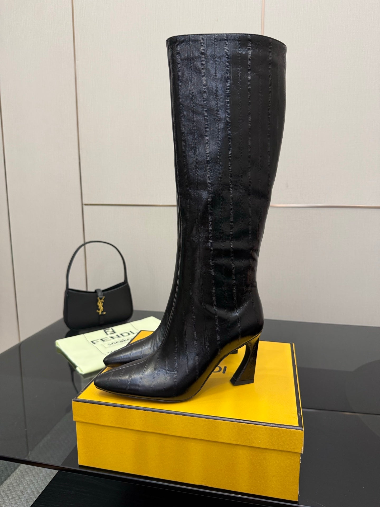 Luxury Shoes Fendi Ladies